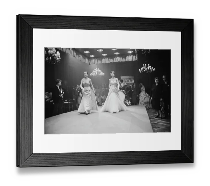 Framed Print : Florentine Fashion Framed Print : Florentine Fashion