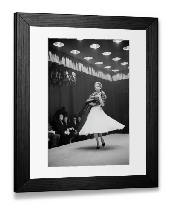 Framed Print : Florentine Fashion Framed Print : Florentine Fashion