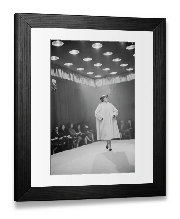 Framed Print : Florentine Fashion Framed Print : Florentine Fashion