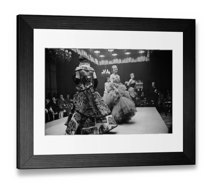 Framed Print : Florentine Fashion Framed Print : Florentine Fashion