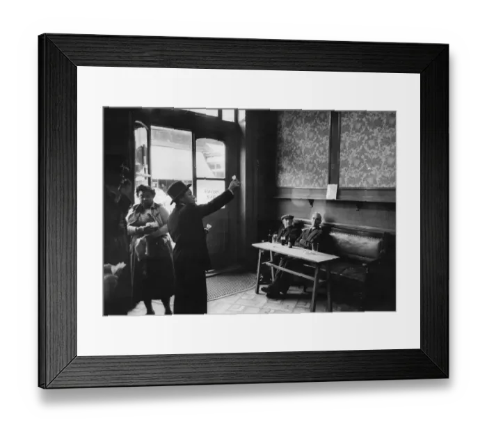 Framed Print : No Colour Bar Framed Print : No Colour Bar
