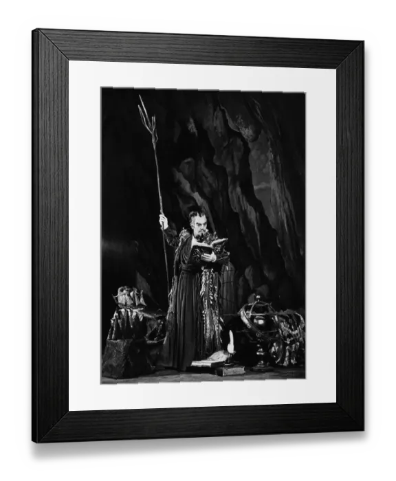 Framed Print : Ralph Richardson Framed Print : Ralph Richardson