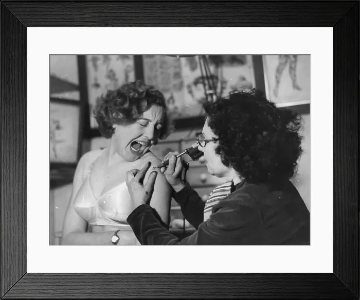 Framed Print : This Won't Hurt