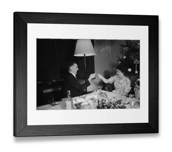 Framed Print : Family Christmas