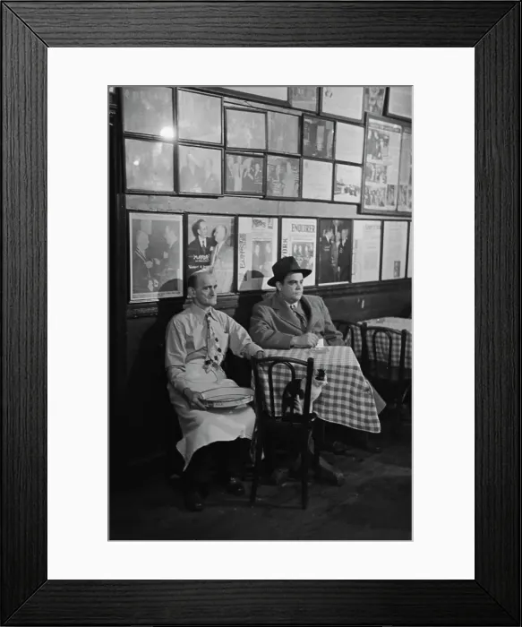 Framed Print : New York Bar Scene Framed Print : New York Bar Scene