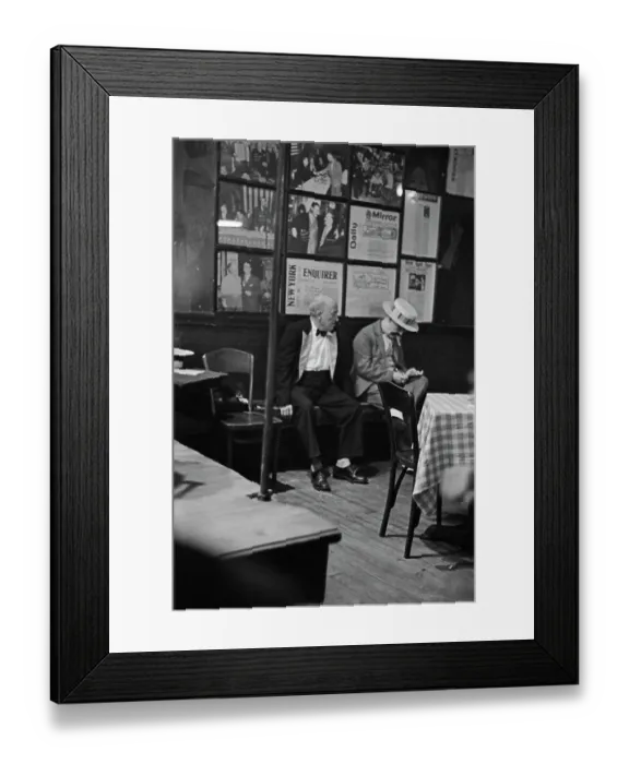 Framed Print : New York Bar Scene Framed Print : New York Bar Scene