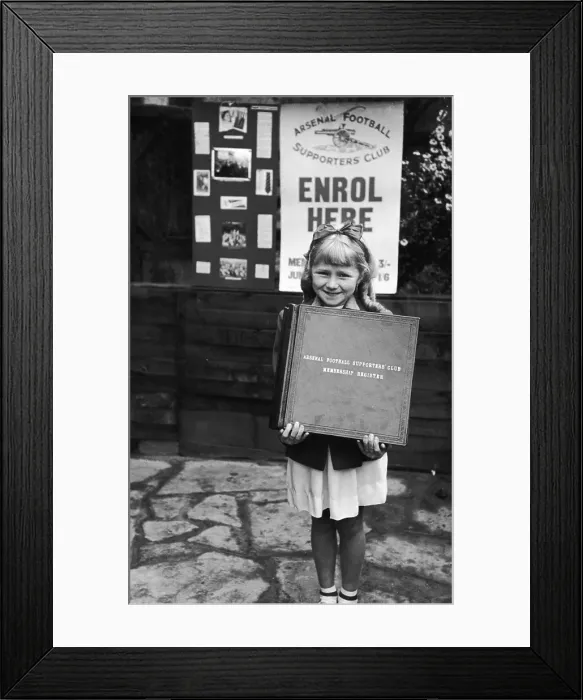 Framed Print : Arsenal Supporter Framed Print : Arsenal Supporter