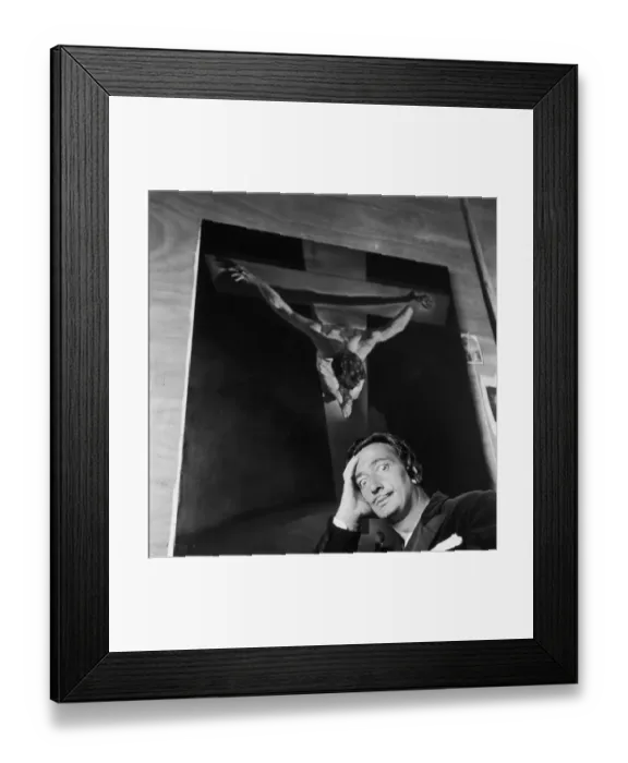 Framed Print : Salvador Dali Framed Print : Salvador Dali