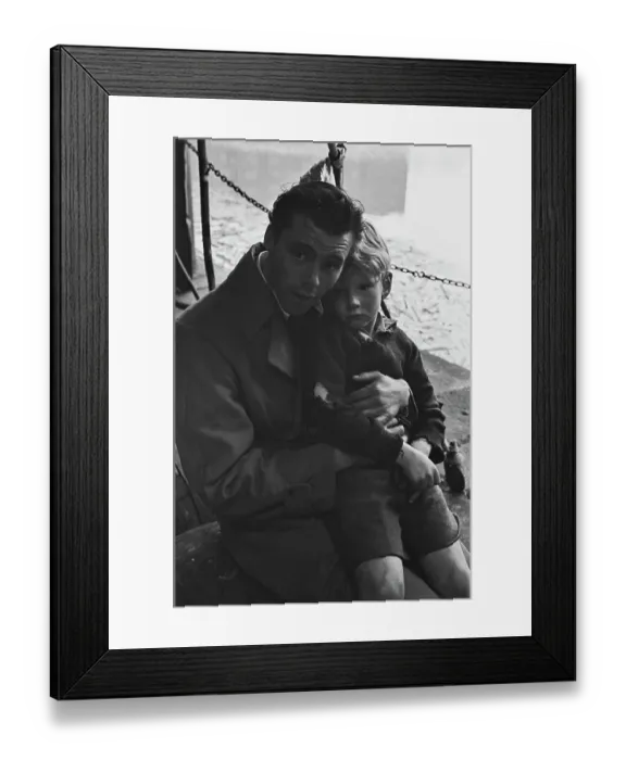 Framed Print : Bogarde's Sidekick Framed Print : Bogarde's Sidekick