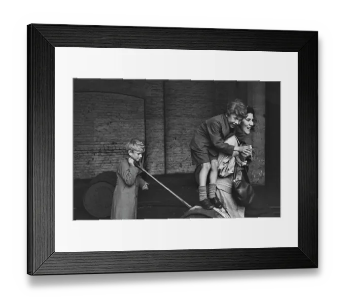 Framed Print : Jon Whiteley Framed Print : Jon Whiteley
