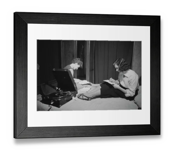 Framed Print : Bluebell Girls Stop Over In Paris Framed Print : Bluebell Girls Stop Over In Paris