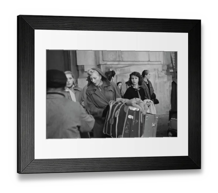 Framed Print : Bluebell Girls Arrive In Milan