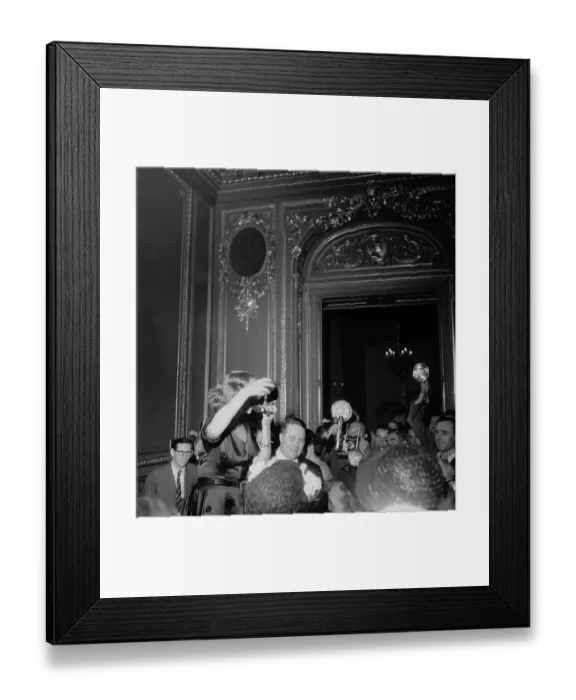 Framed Print : Tallulah Is Back Framed Print : Tallulah Is Back