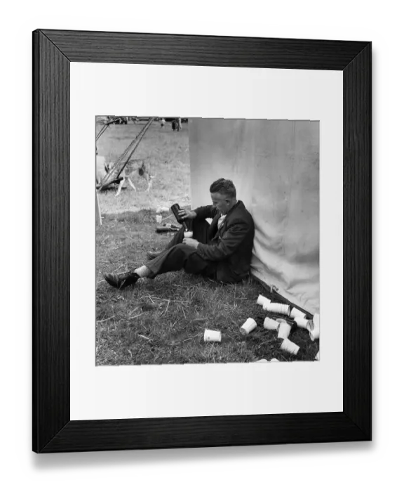 Framed Print : Fraser's Drink Framed Print : Fraser's Drink