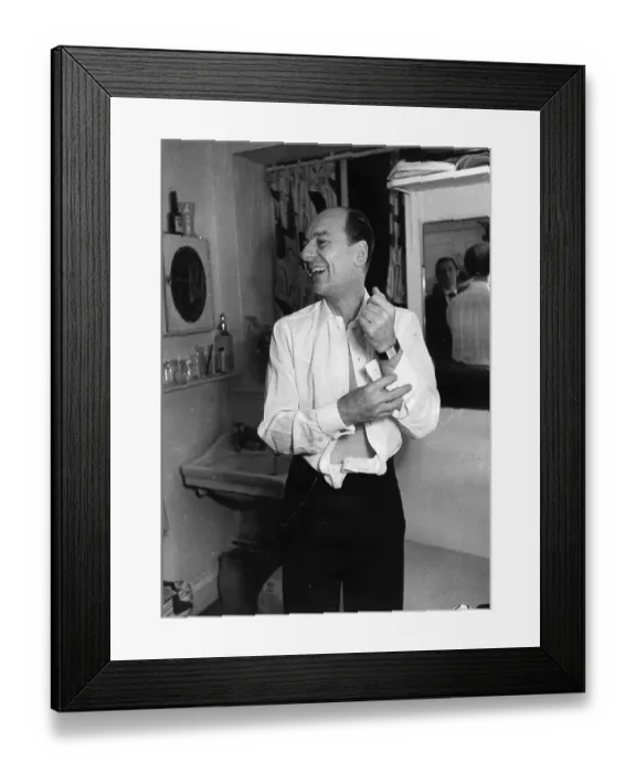 Framed Print : John Gielgud Framed Print : John Gielgud