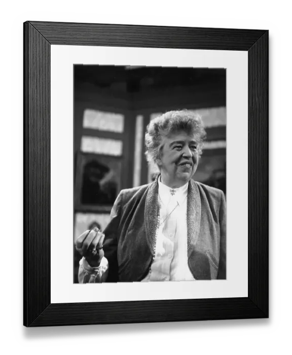 Framed Print : Eleanor Roosevelt Framed Print : Eleanor Roosevelt