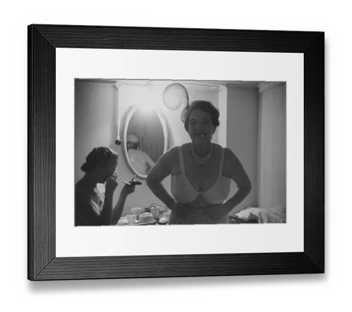 Framed Print : Ladies Turkish Bath Framed Print : Ladies Turkish Bath