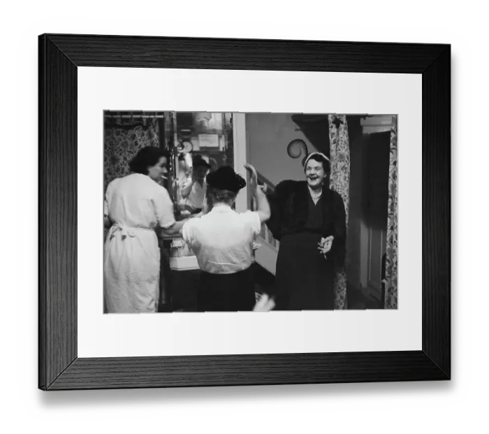 Framed Print : Ladies Turkish Bath Framed Print : Ladies Turkish Bath