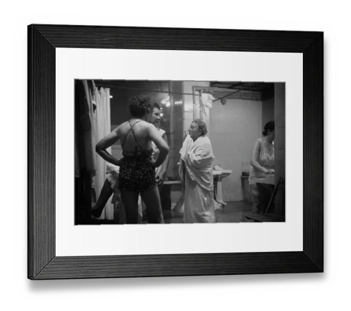 Framed Print : Ladies Turkish Bath Framed Print : Ladies Turkish Bath