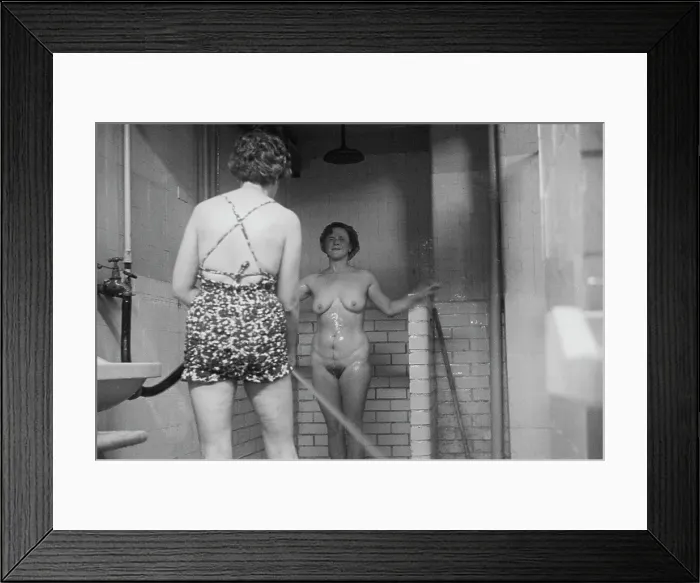 Framed Print : Ladies Turkish Bath Framed Print : Ladies Turkish Bath