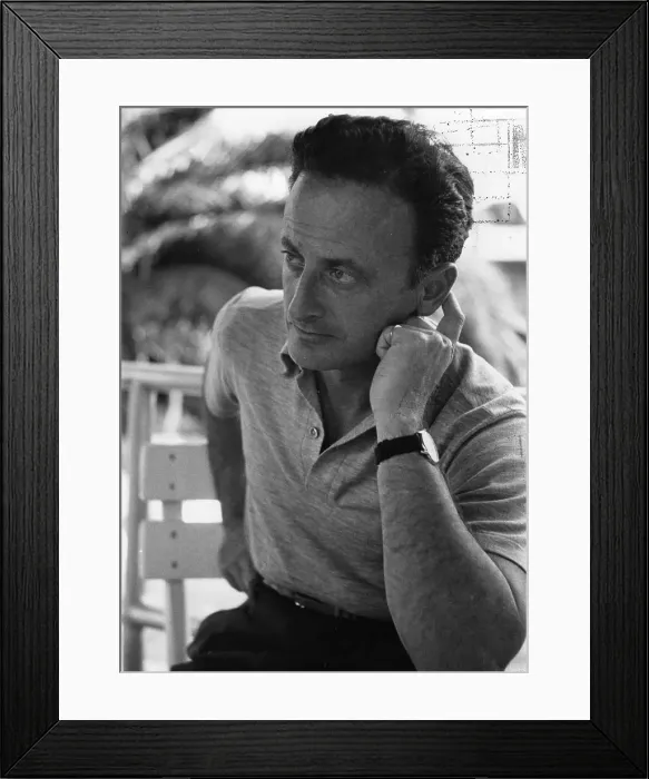 Framed Print : Fred Zinnemann