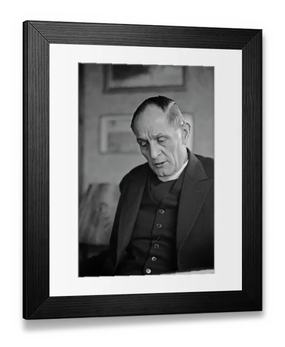 Framed Print : Martin Niemöller Framed Print : Martin Niemöller