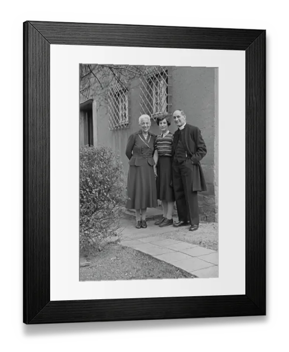 Framed Print : Martin Niemöller with Family Framed Print : Martin Niemöller with Family