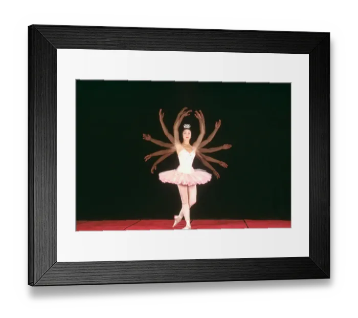 Framed Print : Margot Fonteyn Framed Print : Margot Fonteyn
