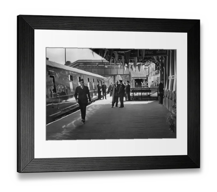 Framed Print : Royal Train Framed Print : Royal Train