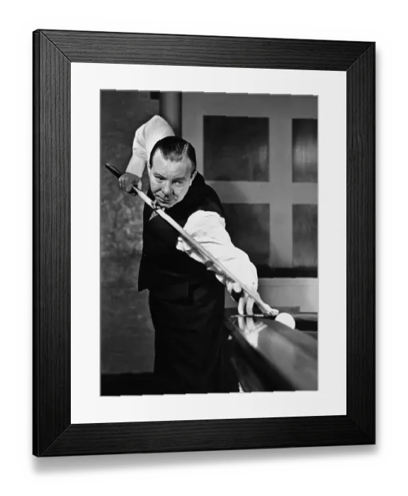 Framed Print : Joe Davis. February 1950: King of snooker, and world second best billiards player Framed Print : Joe Davis. February 1950: King of snooker, and world second best billiards player