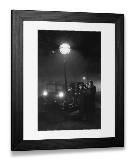 Framed Print : London Taxi-Driver Framed Print : London Taxi-Driver