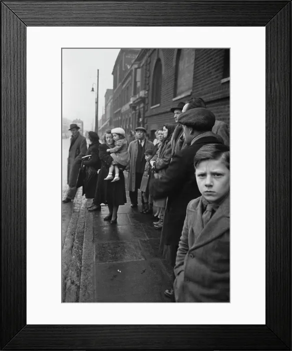Framed Print : Crowds Outside Pentonville Prison Framed Print : Crowds Outside Pentonville Prison