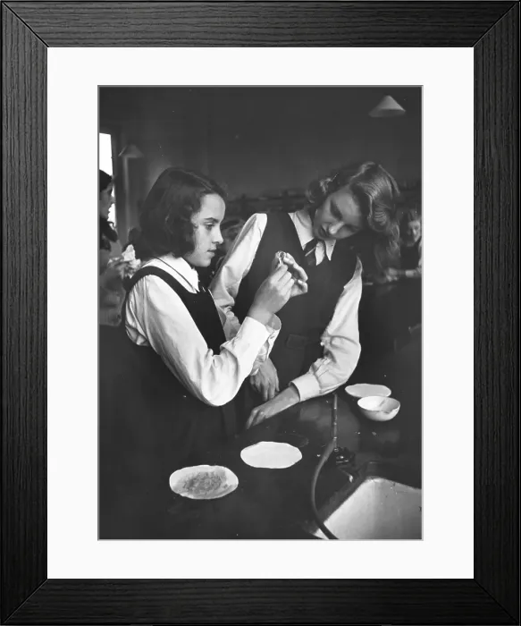 Framed Print : Pupil Scientists Framed Print : Pupil Scientists