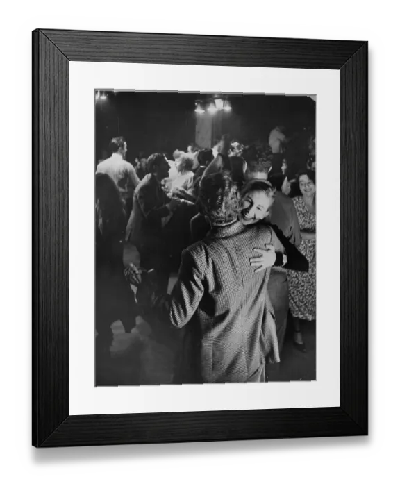 Framed Print : 100 Club. 12th November 1949: Jazz fans dance the night away to the wild Framed Print : 100 Club. 12th November 1949: Jazz fans dance the night away to the wild