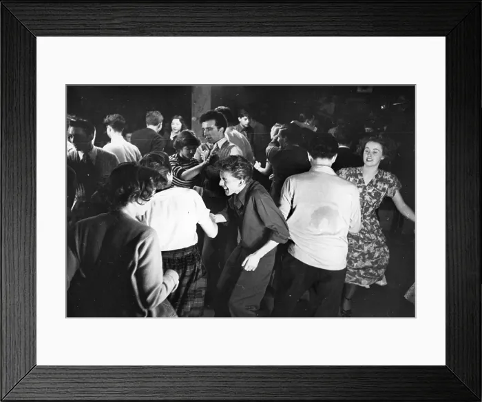 Framed Print : Jazz Age. 12th November 1949: Young jazz fans boogie the night away at Framed Print : Jazz Age. 12th November 1949: Young jazz fans boogie the night away at