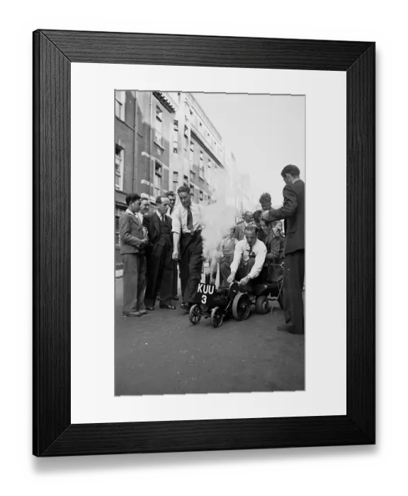 Framed Print : Traction Engine Framed Print : Traction Engine