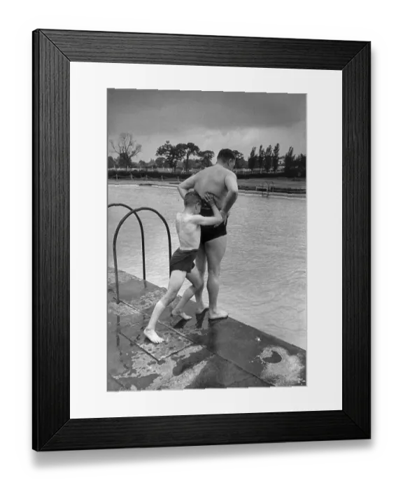 Framed Print : Champion Swimmer Framed Print : Champion Swimmer
