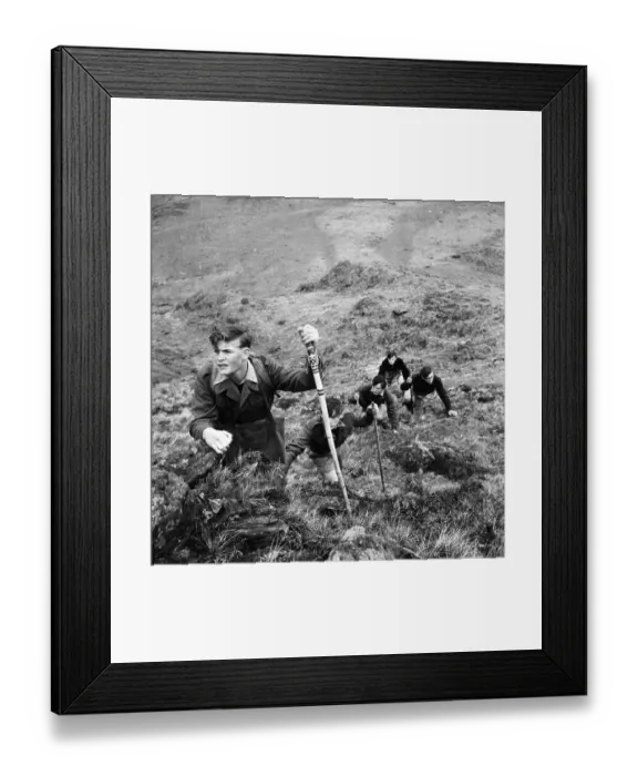 Framed Print : Sea School Hike Framed Print : Sea School Hike