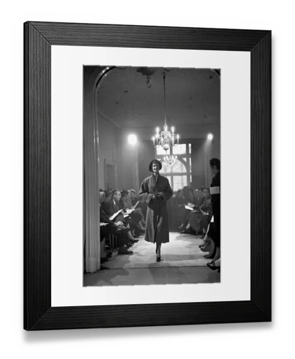 Framed Print : London Fashion Framed Print : London Fashion