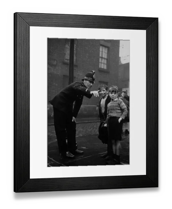 Framed Print : That Way Sonny Framed Print : That Way Sonny