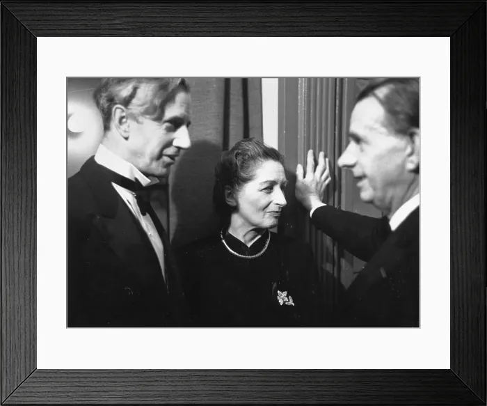 Framed Print : The PEN Club Framed Print : The PEN Club