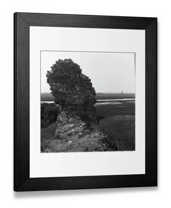 Framed Print : Burgh Castle Framed Print : Burgh Castle