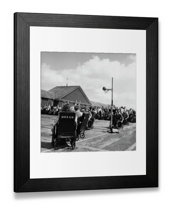 Framed Print : Stoke Mandeville Netball Framed Print : Stoke Mandeville Netball