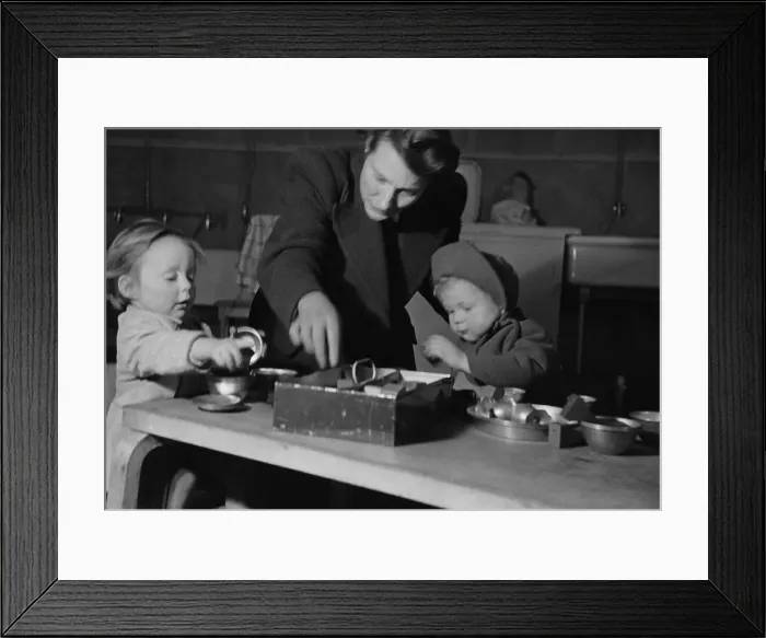 Framed Print : Peckham Toddlers Framed Print : Peckham Toddlers