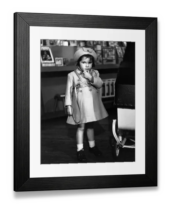Framed Print : Waiting For Santa Framed Print : Waiting For Santa
