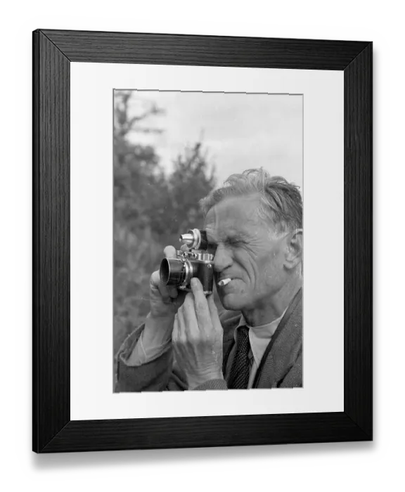 Framed Print : Kurt Hutton Framed Print : Kurt Hutton