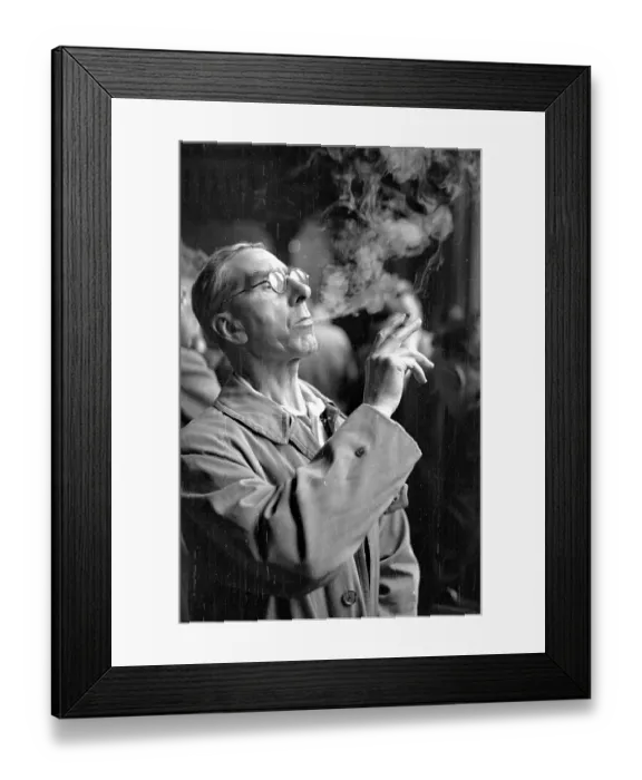 Framed Print : New Blend. 23rd October 1948: Smoker, E Slocombe