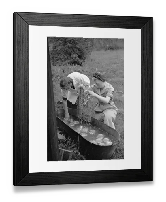 Framed Print : Fast Cooling Framed Print : Fast Cooling