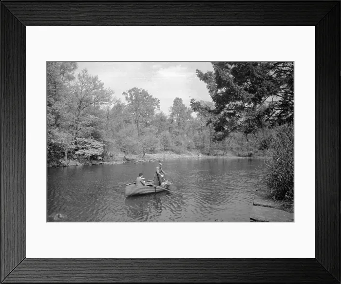 Framed Print : Perch Traps