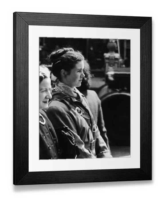 Framed Print : Piccadilly Girl Framed Print : Piccadilly Girl